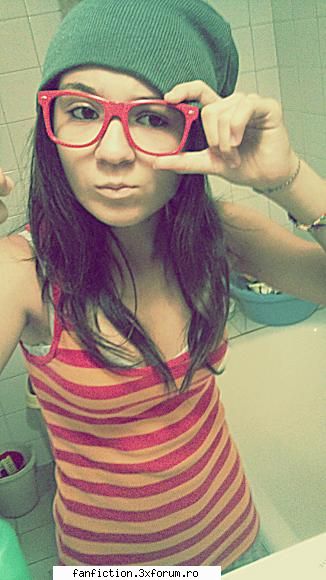 Ashley baby 8-> - Pai se poate?: )) Doar ca nu stiu sa ajung: )) - Welcome!