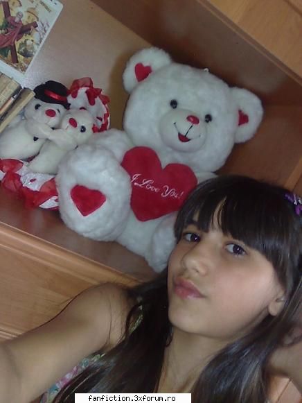 Hellooo All!!! Lavy Sunt :x - off bn inca una dar sa nu va speriatzi :)) - Welcome!