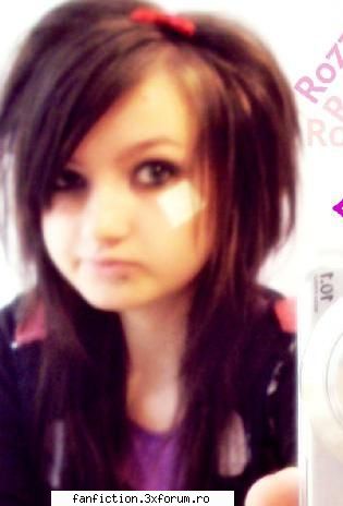 Hi :) - Ahh, nu a luat pozaa :x - Welcome!
