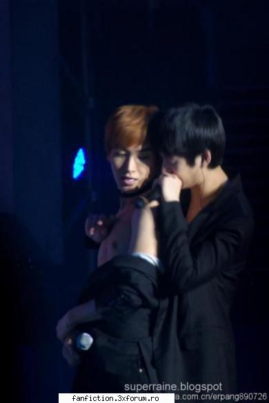 Hot or Not - Zi zi zi !!!! And... Oh God, he's more than hot - Have Fun!