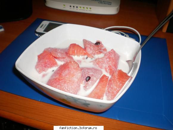 K. - Cine altcineva? Hai sa-ti arat ceva. :> - Welcome!