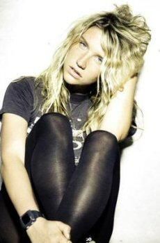 Ke$ha - Kesha Rose Serbert was born on March 1st 1987 - Cantareti solo.