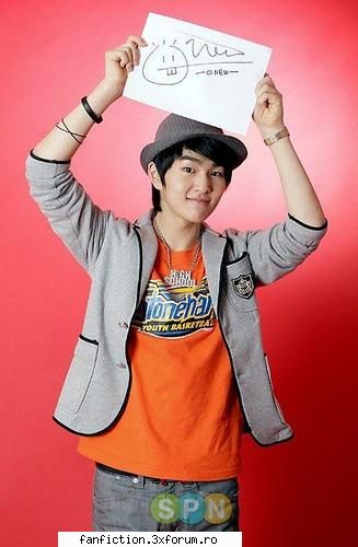 SHINee - K. - Formatii.