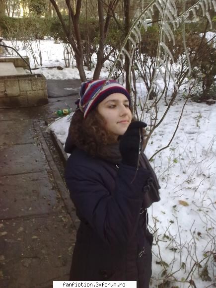 Uum, Buna! :). - Bunaaa Lumee. :* . Ma bucur ca m.ati primit - Welcome!